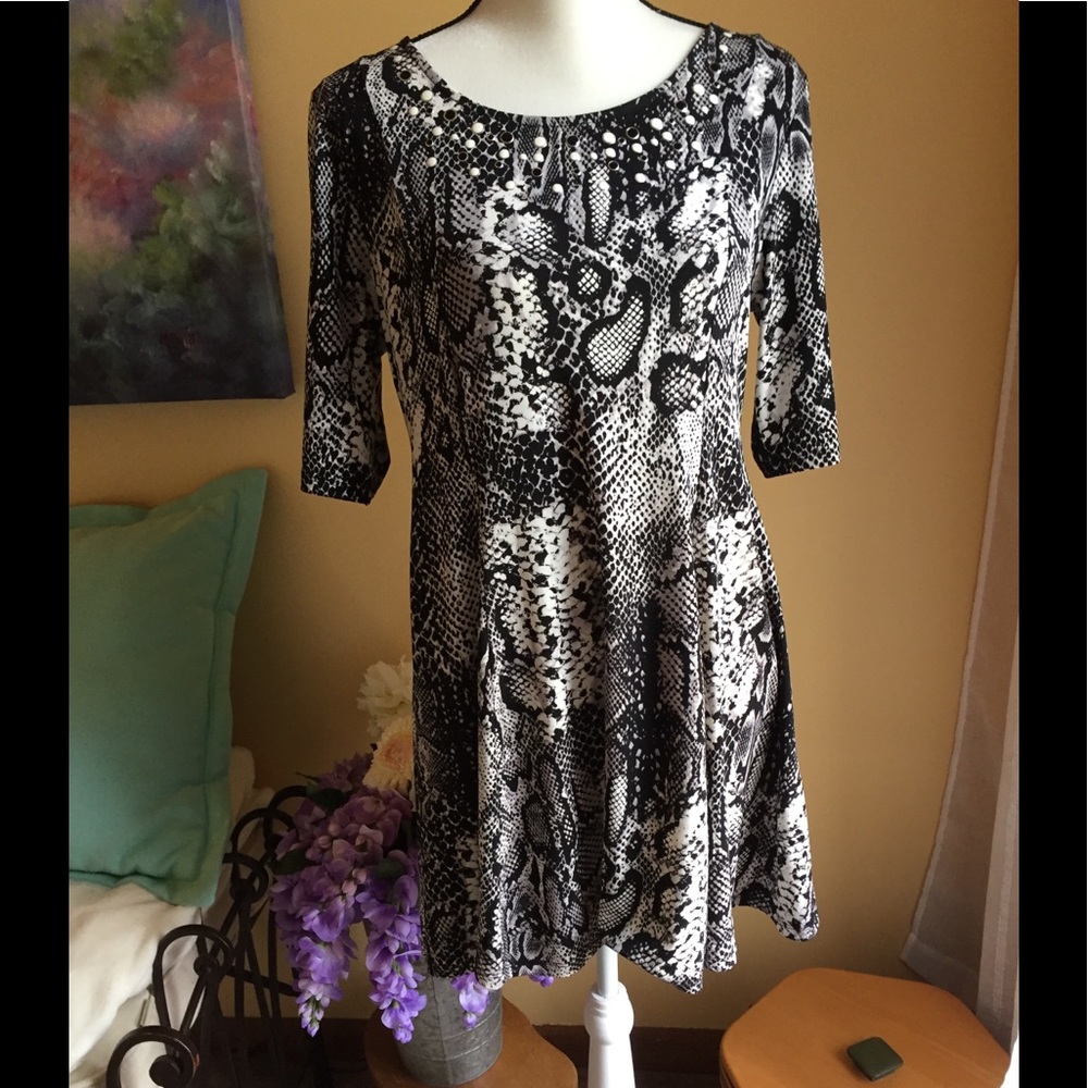 DONATED Style & Co animal print top.  Size medium.